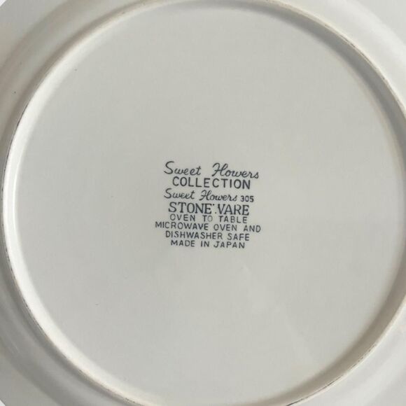 1970s Sweet Flowers Collection Stoneware Made in Japan - Ceramic Stoneware - Picture 3 of 4